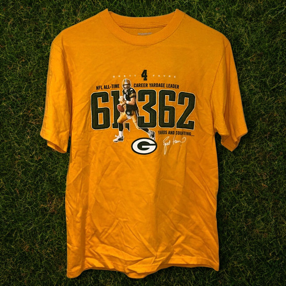 Brett Favre Green Bay Packers NFL Football 61362 Yards & Counting Reebok Shirt S - Picture 1 of 8